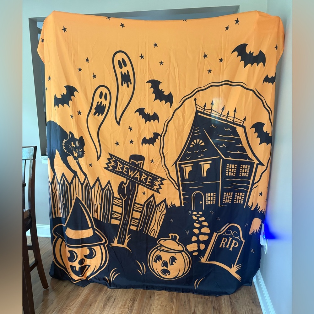 Sourpuss Halloween shower curtain with ghosts, pumpkins and more! 🐈‍⬛ 🪦🎃 👻